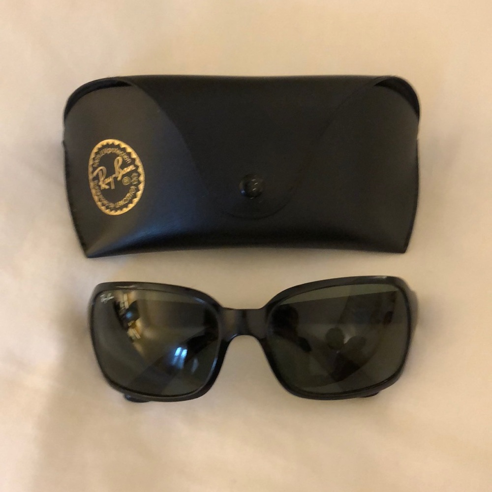 Black RayBan women’s sunglasses